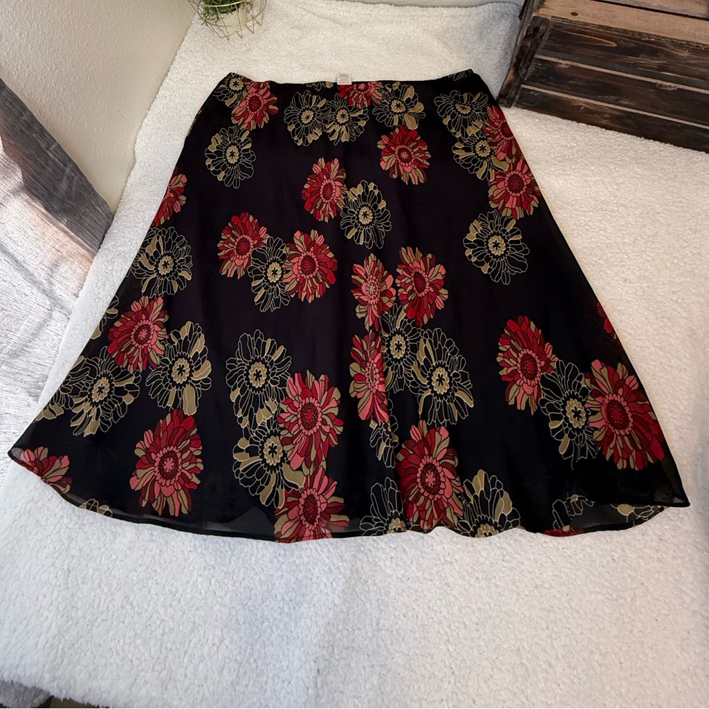 Women’s Midi Floral Skirt